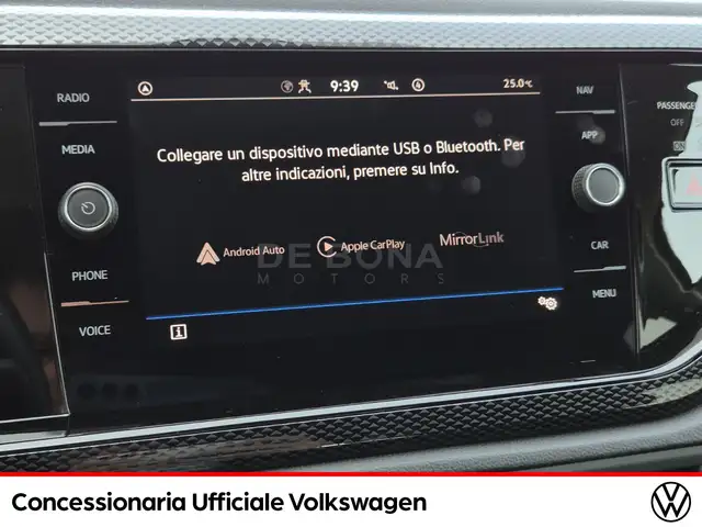 Volkswagen Polo view 13