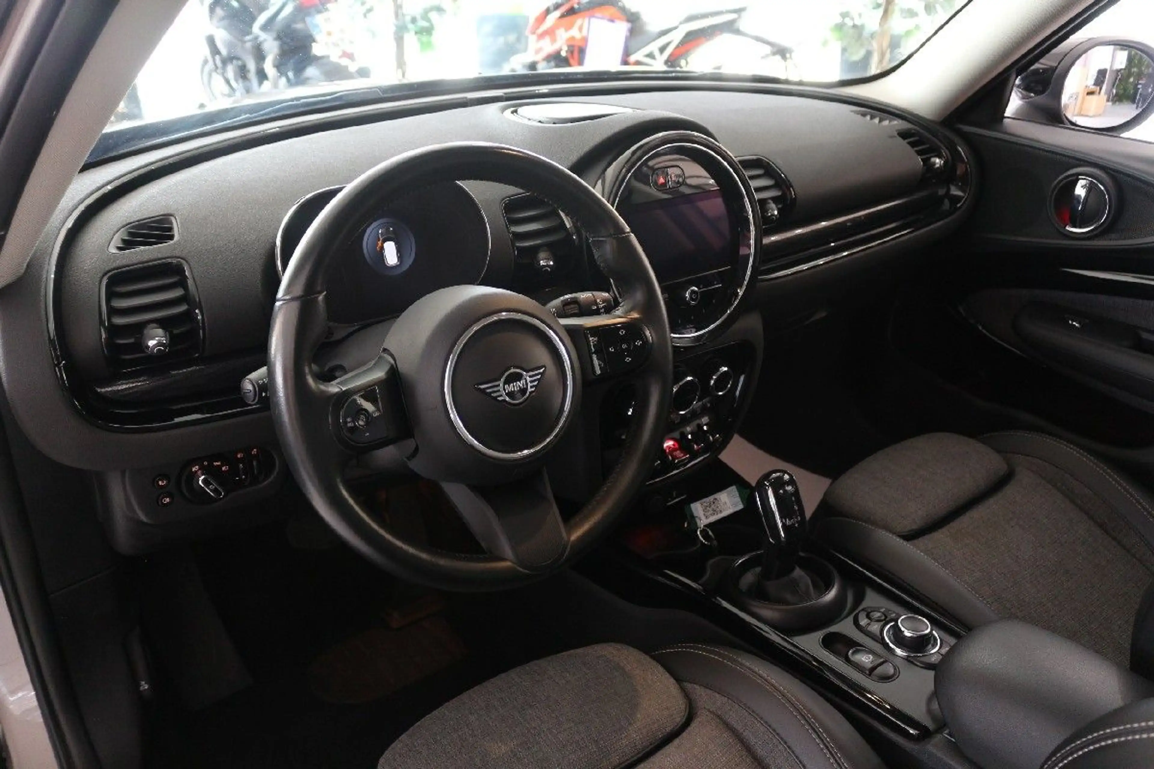 MINI Cooper Clubman - Automatik-LED-Kamera-Leder-ACP — photo 9