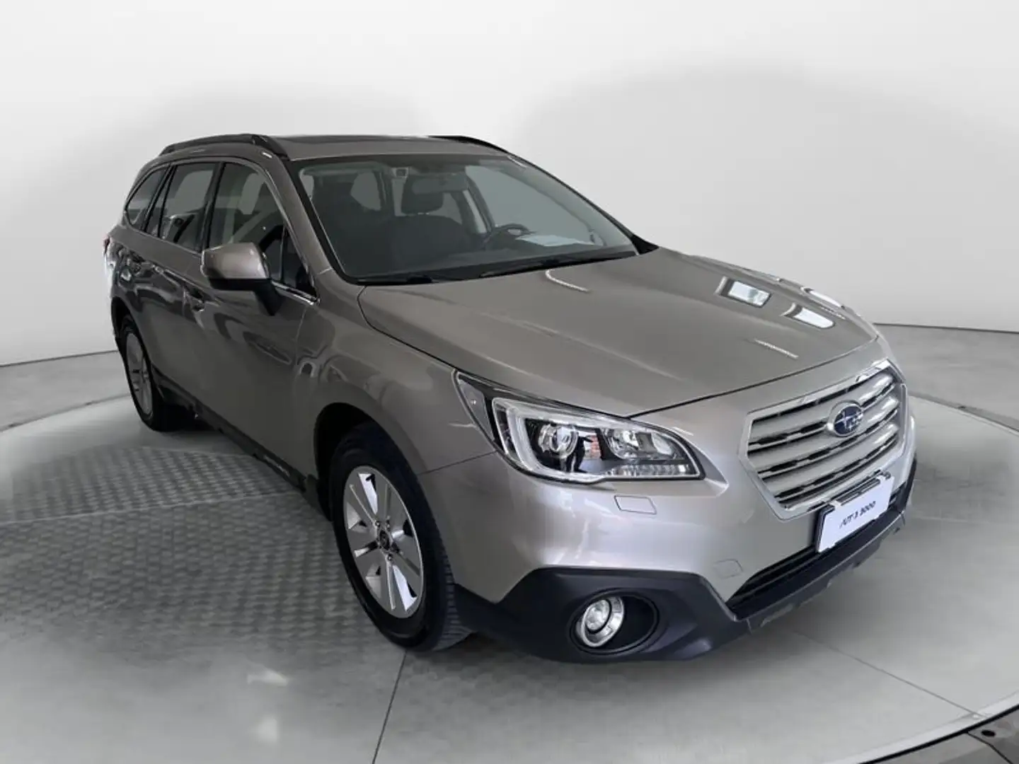 Subaru OUTBACK 2.0D Lineartronic Free Gold - 1