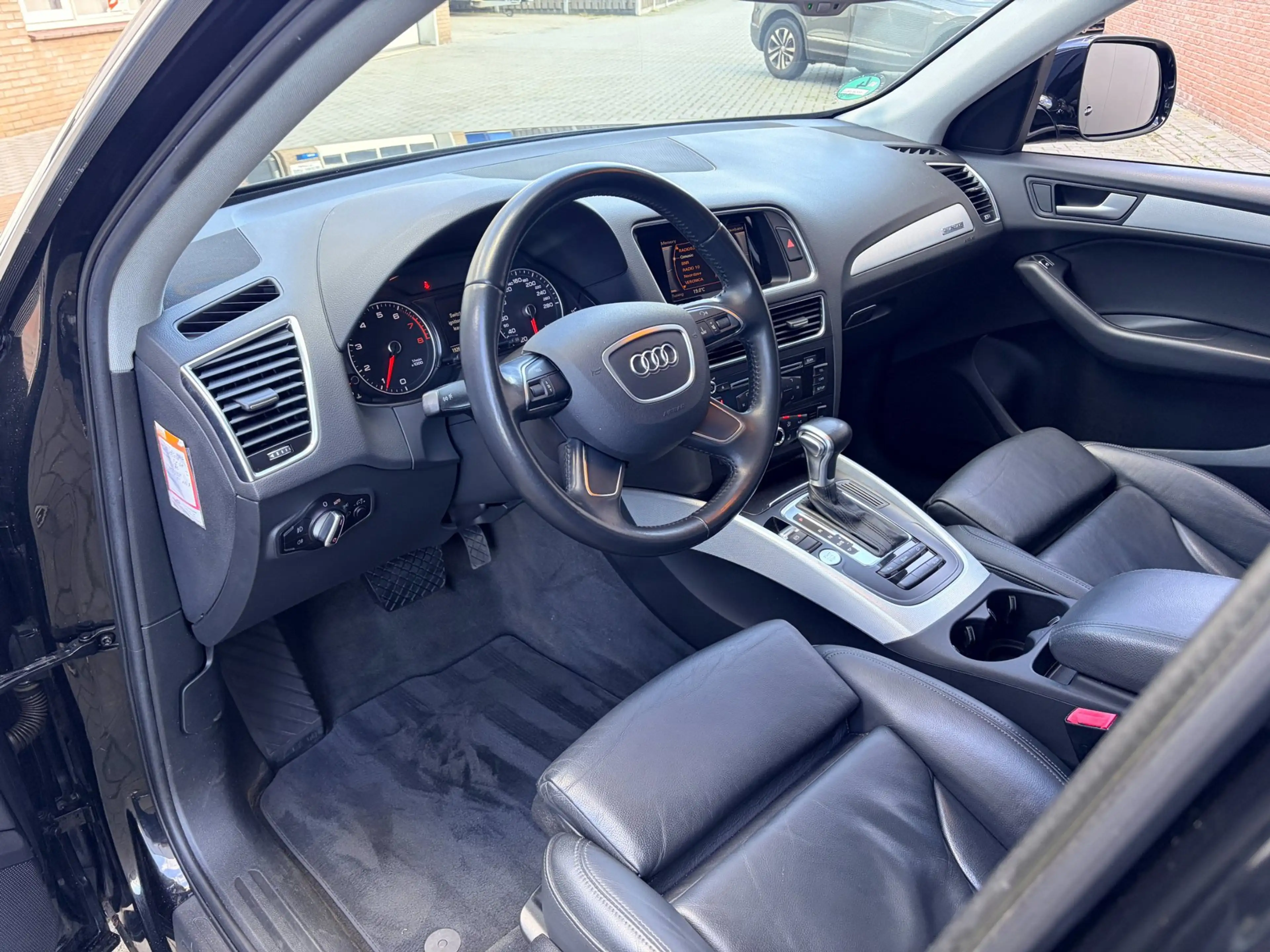 Audi Q5 2.0 TFSI quattro Pro Line Plus — photo 10