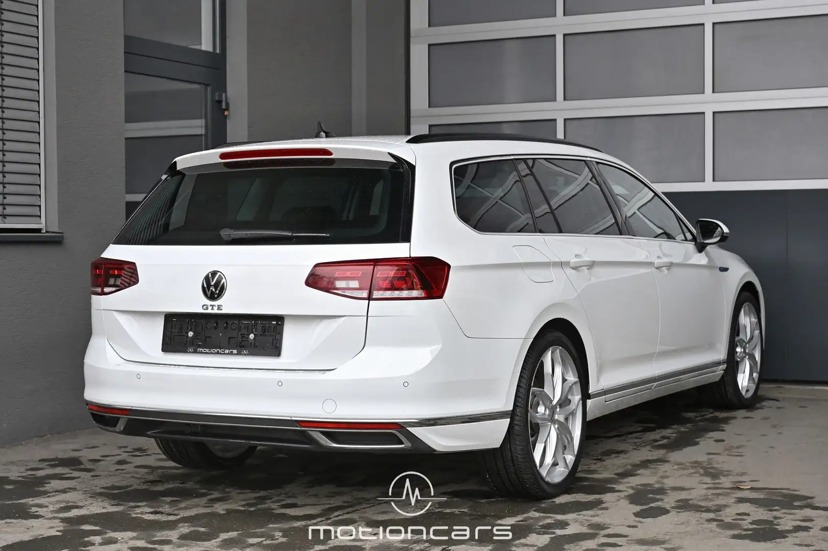 Volkswagen Passat Variant Passat 1.4 TSI Hybrid GTE Pickerl NEU Weiß - 2
