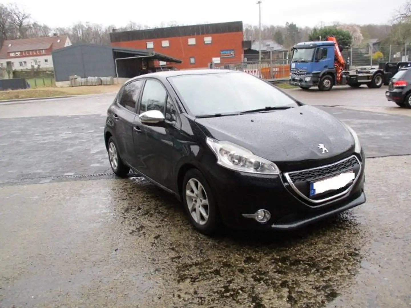 Peugeot 208 208 Diesel  5-Türer e-HDi 92 Stop Schwarz - 1