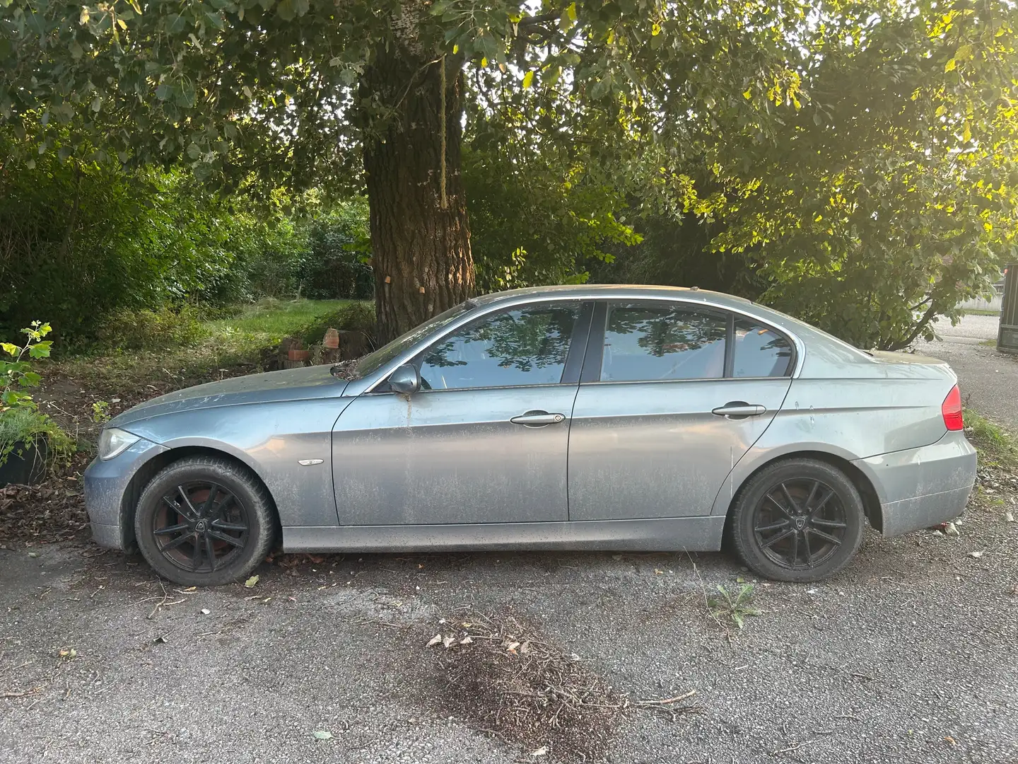 BMW 316 316i Srebrny - 1