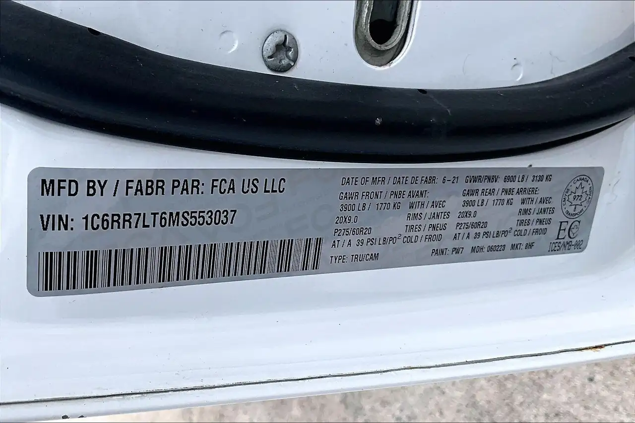 RAM 1500 снимка RAM 1500
