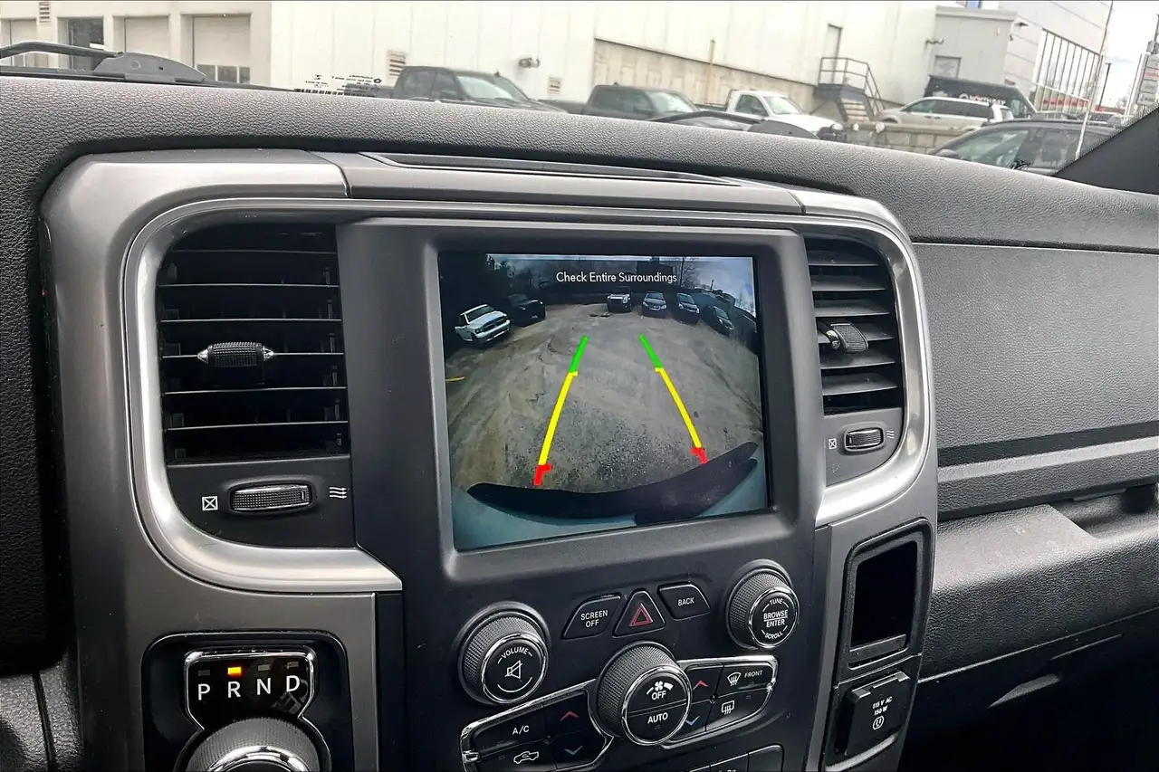RAM 1500 снимка RAM 1500