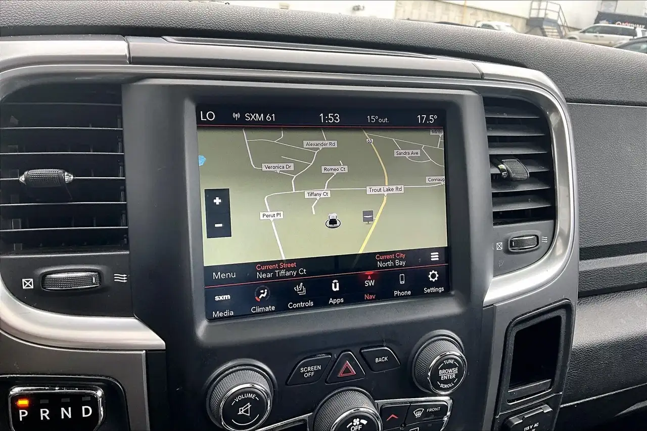 RAM 1500 снимка RAM 1500