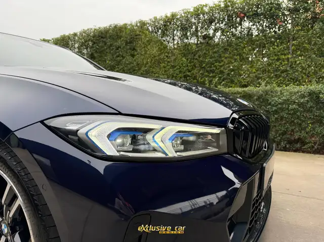 BMW 3 Series view 11