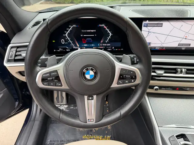 BMW 3 Series view 22