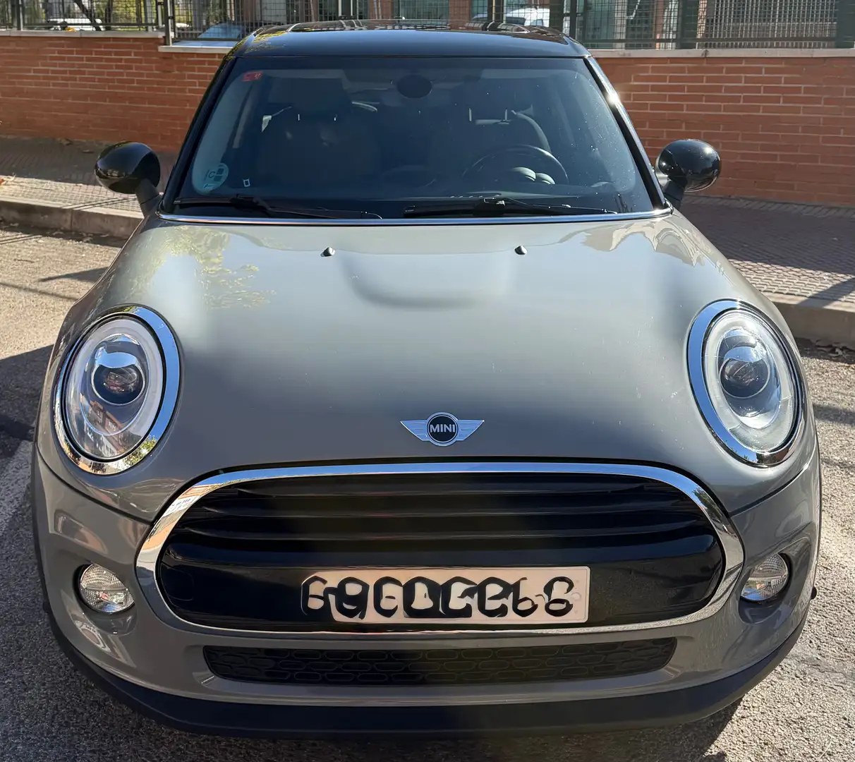 MINI Cooper D Mini Cooper D Aut. Cooper Gris - 1