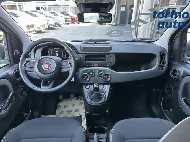 Fiat Panda view 12