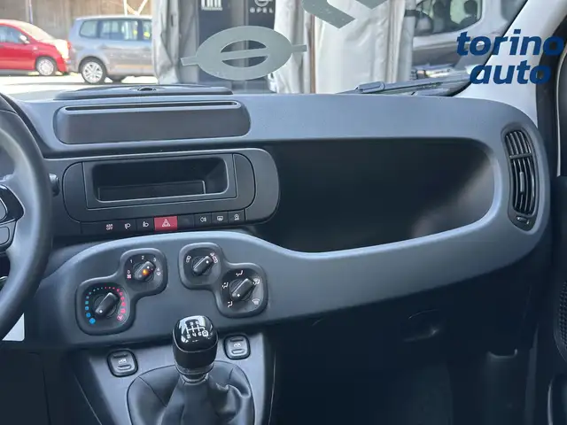 Fiat Panda view 13