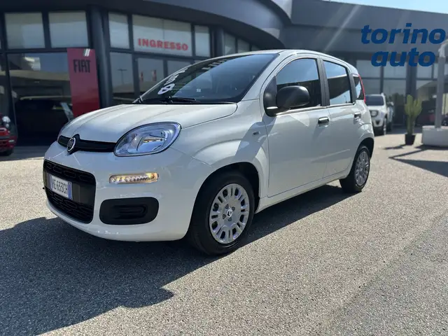 Fiat Panda view 3