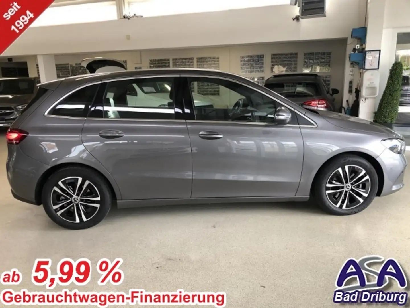 Mercedes-Benz B 180 +Modelljahr 2024+Progressive Line Advanced+Winter- Grau - 1