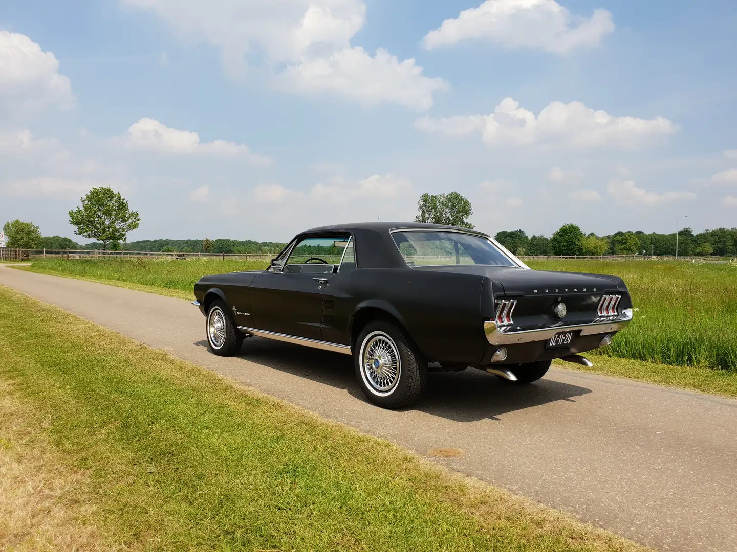 Ford Mustang 289 V8 Negru - 2