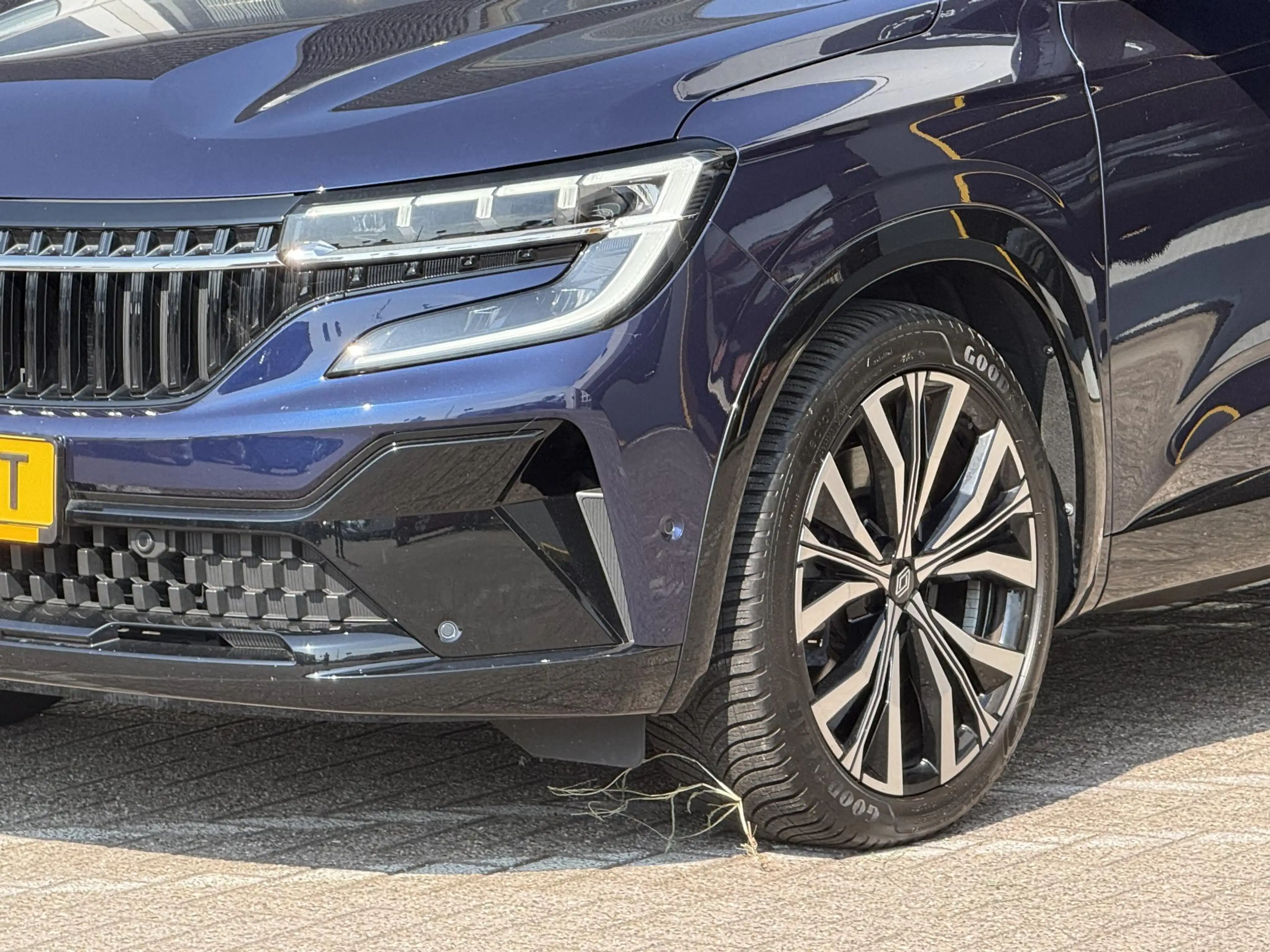 Renault Espace E-Tech full hybrid 200 iconic 7p. | 360 graden cam — photo 15