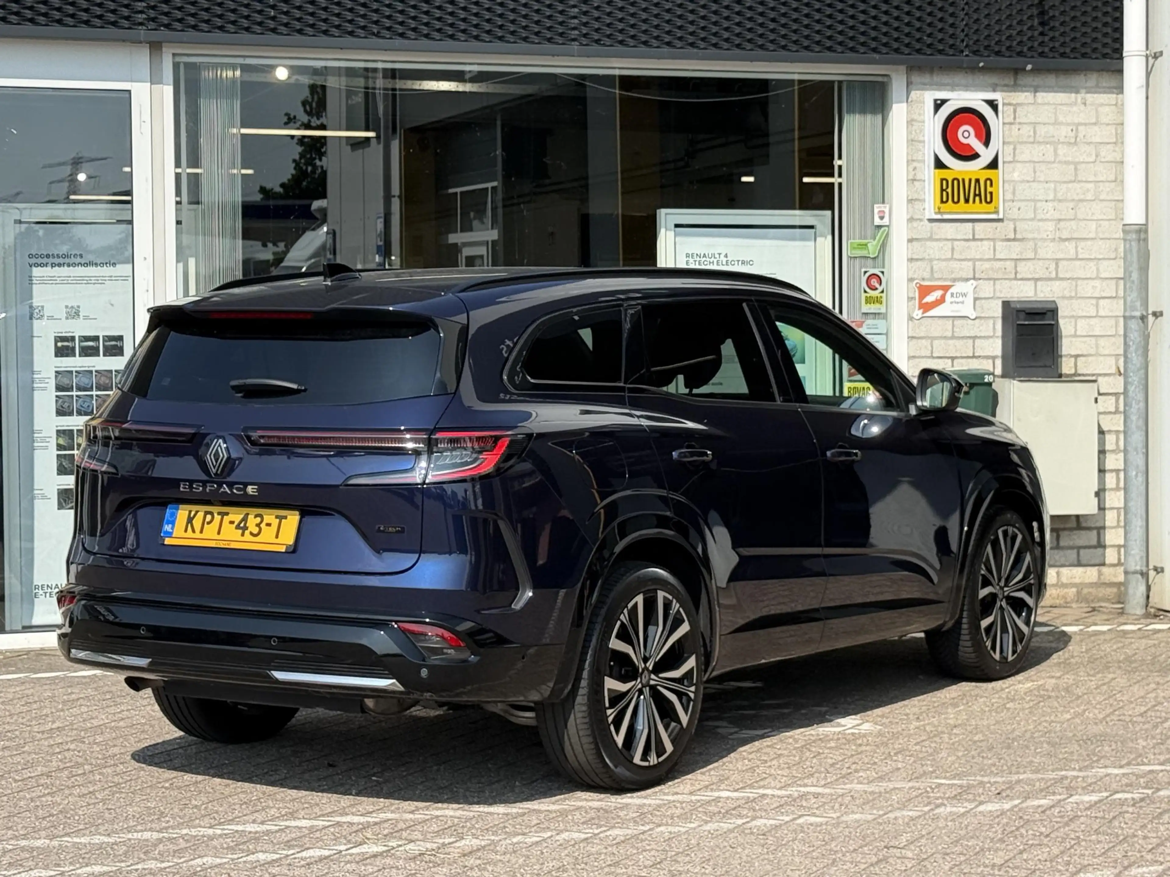 Renault Espace E-Tech full hybrid 200 iconic 7p. | 360 graden cam — photo 6