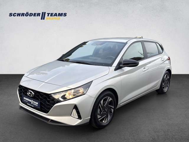 Imagine Hyundai i20 1.0 T-GDi Connect  Go VIRTUAL/NAVI/BOSE