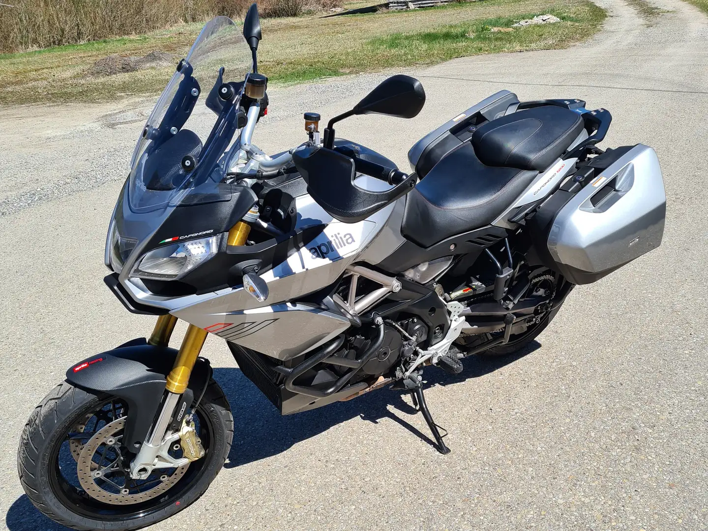 Aprilia Caponord 1200 Zilver - 1