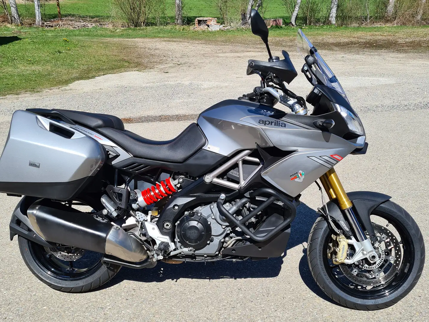 Aprilia Caponord 1200 Zilver - 2