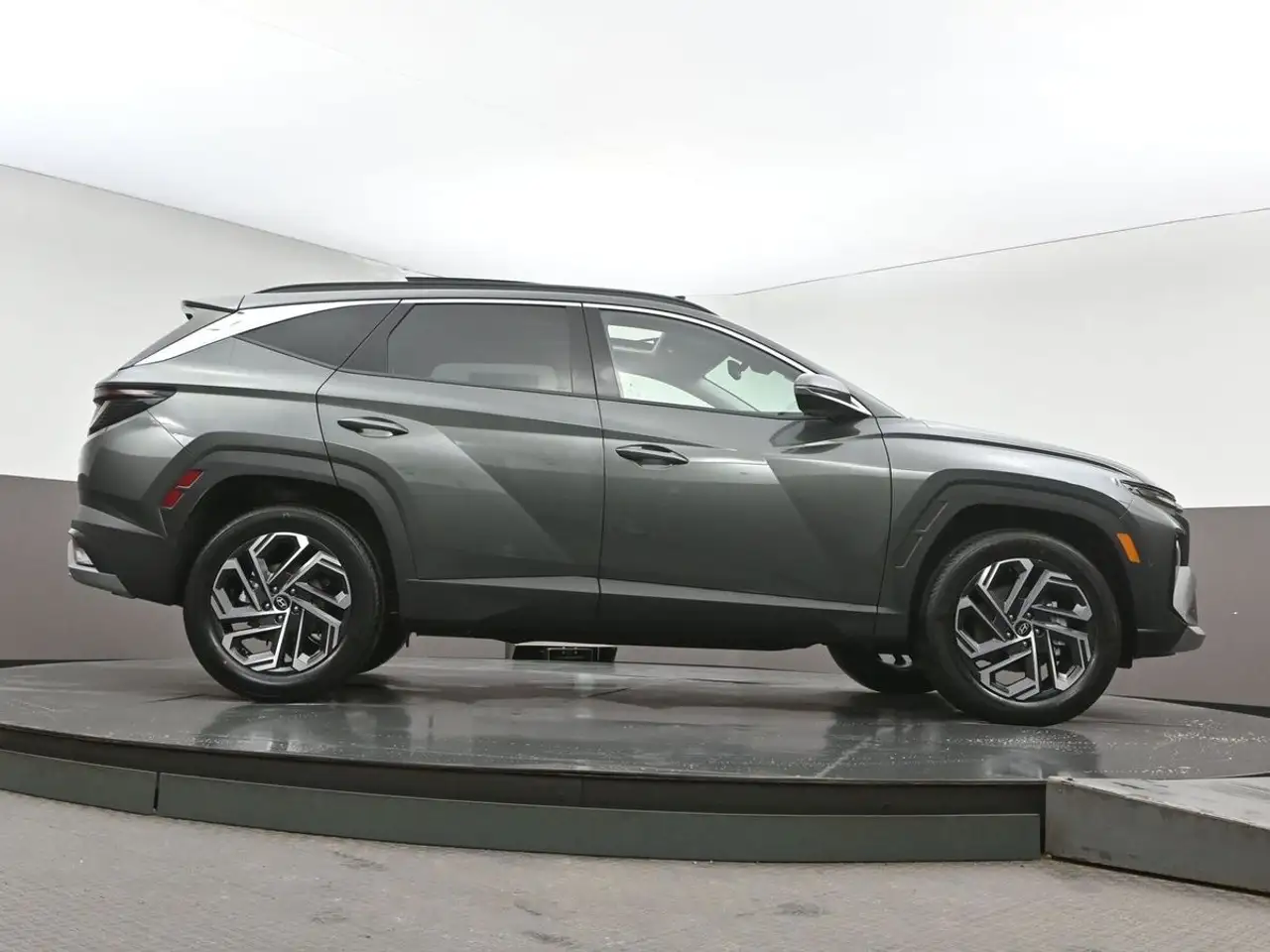 Hyundai TUCSON снимка Hyundai TUCSON
