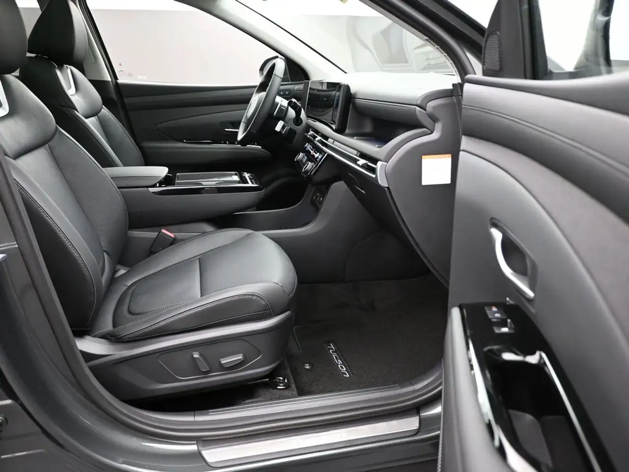 Hyundai TUCSON photo Hyundai TUCSON