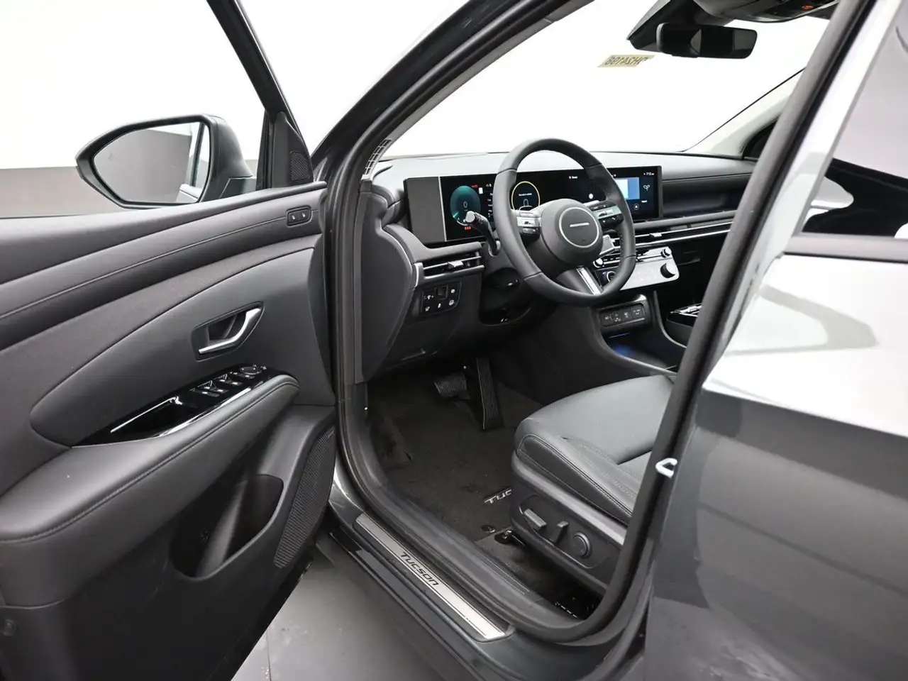 Hyundai TUCSON photo Hyundai TUCSON
