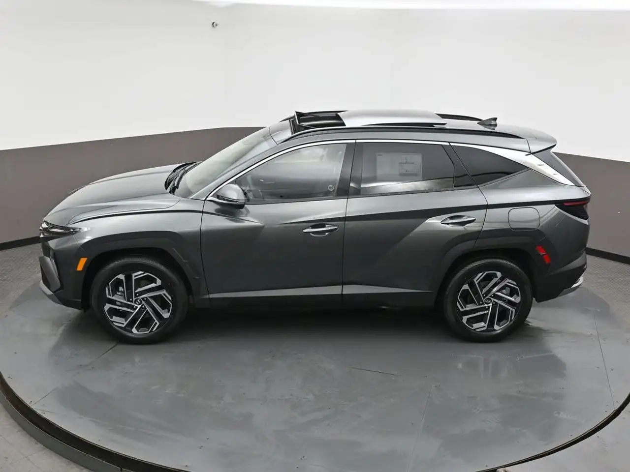 Hyundai TUCSON photo Hyundai TUCSON