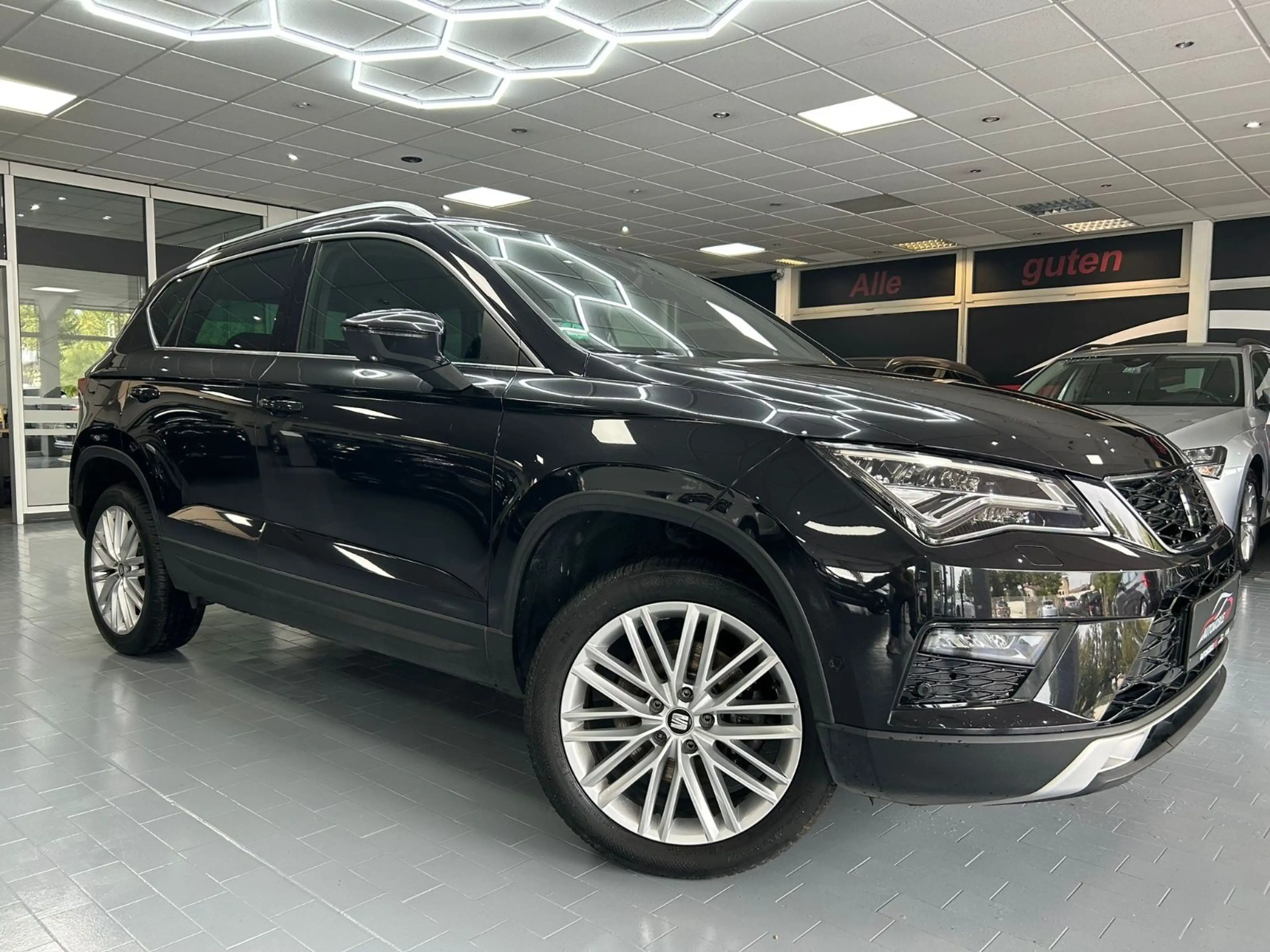 SEAT Ateca Xcellence 1.4 TSI/ Navi/ Alcantara — photo 2