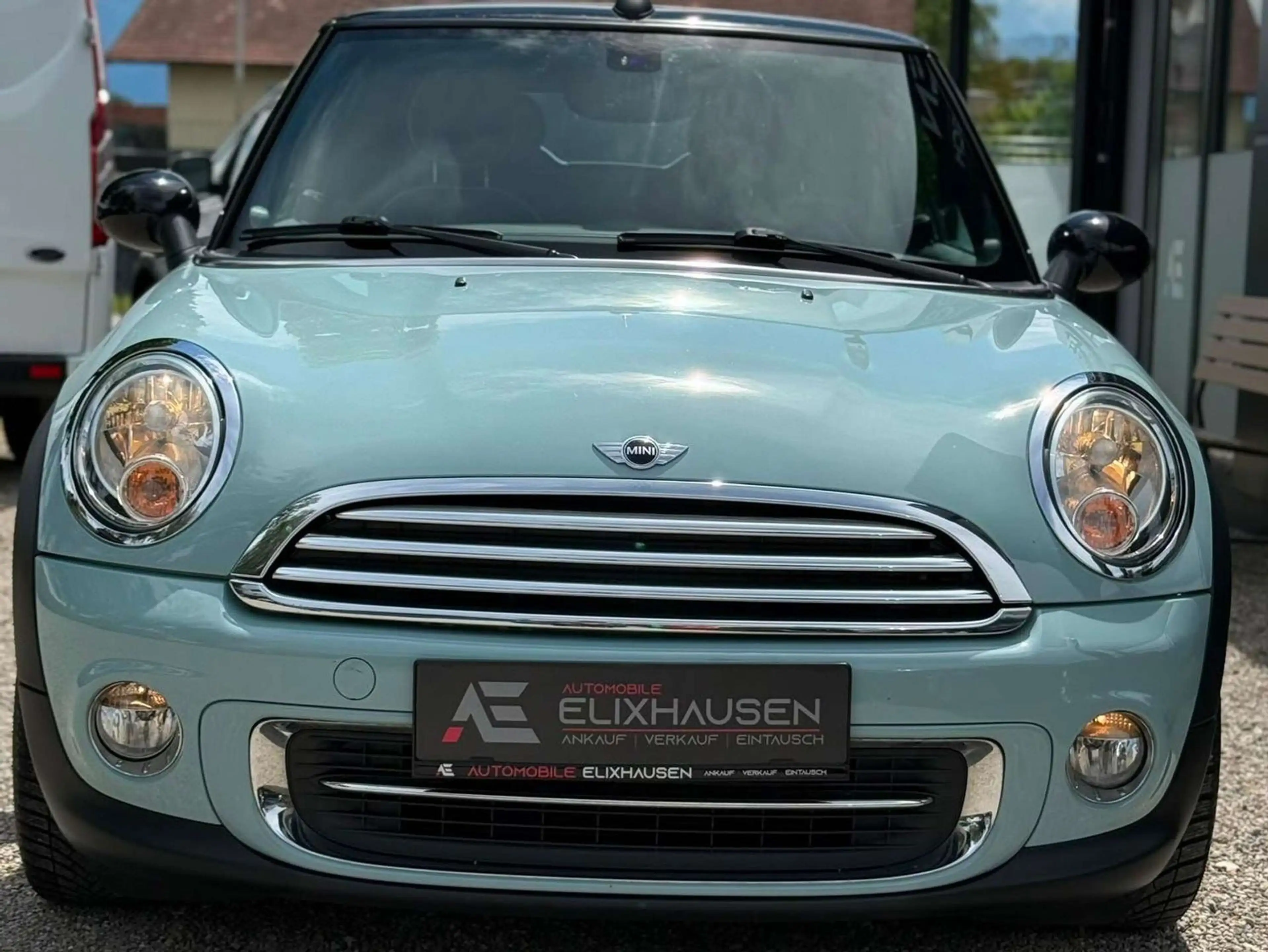MINI Cooper Cabrio Cooper — photo 10