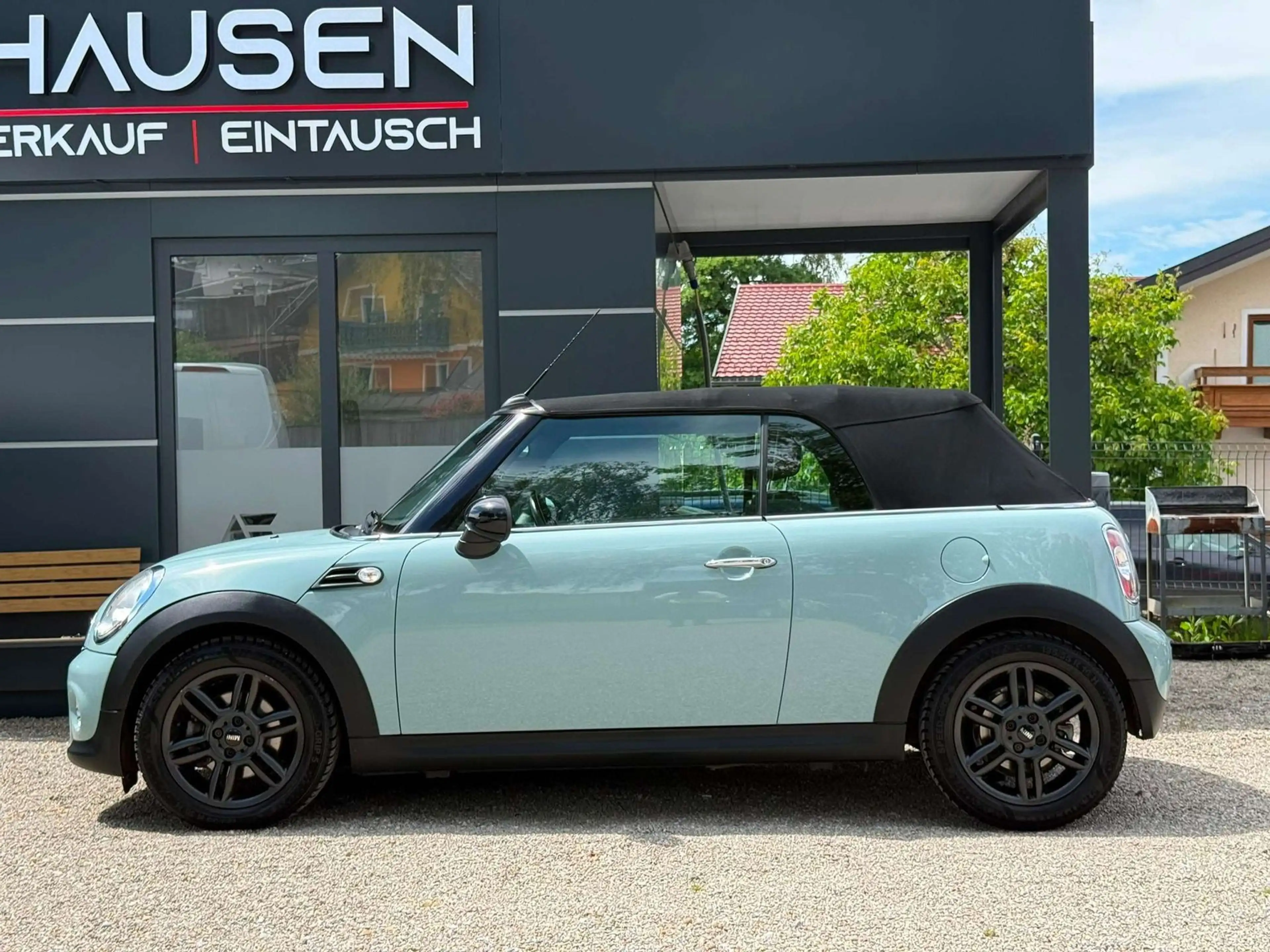 MINI Cooper Cabrio Cooper — photo 8