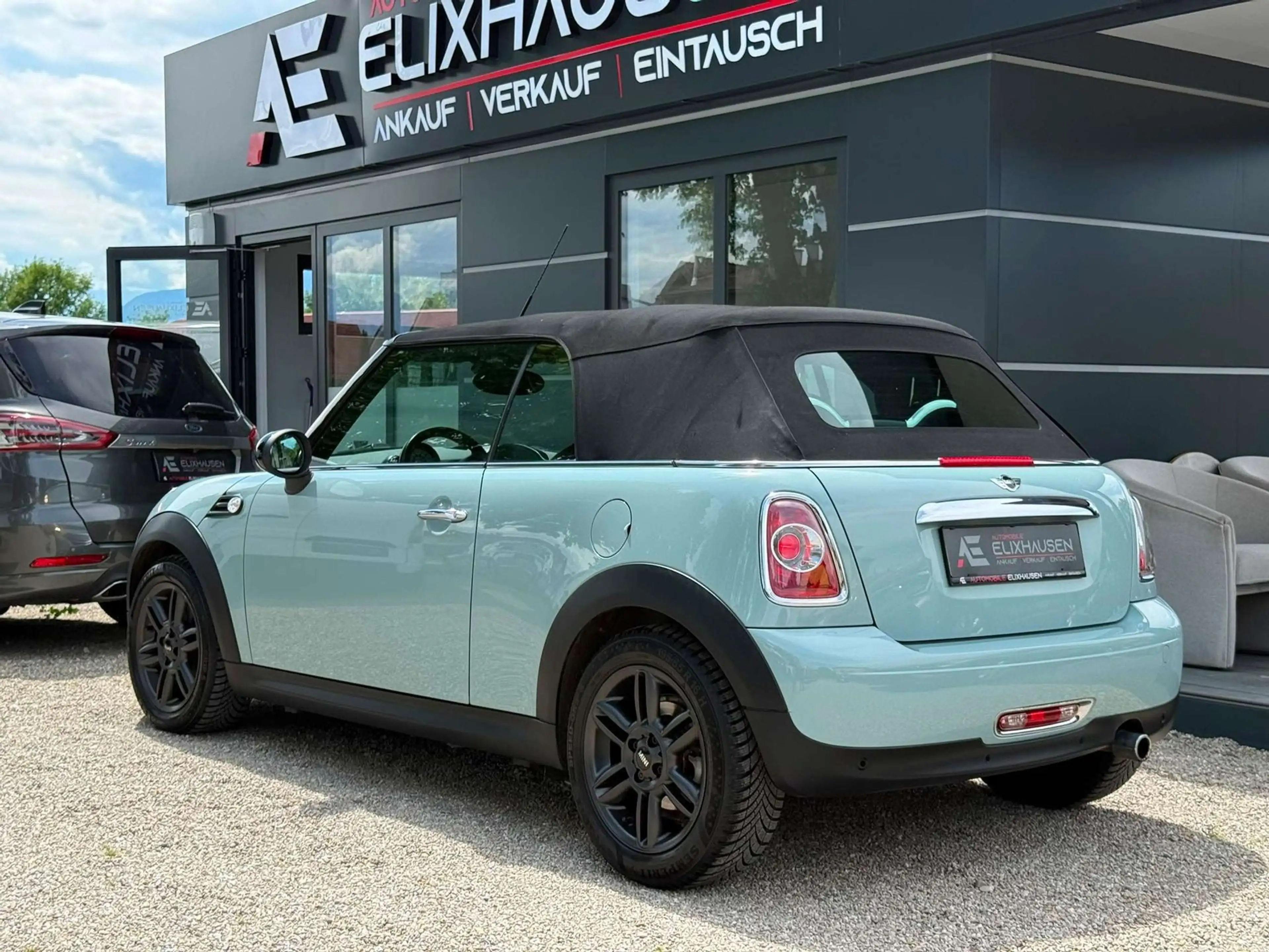 MINI Cooper Cabrio Cooper — photo 7