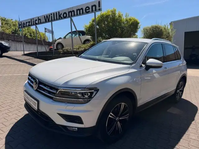 Volkswagen Tiguan 1.4 TSI Sound *AHK*360°Kamera*DYNAUDIO*Rückf