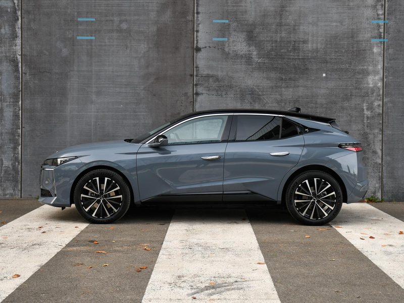DS Automobiles DS 4 No Pallas E-Tense Comfort Tech Pack 58.3kWh 214pk — photo 5