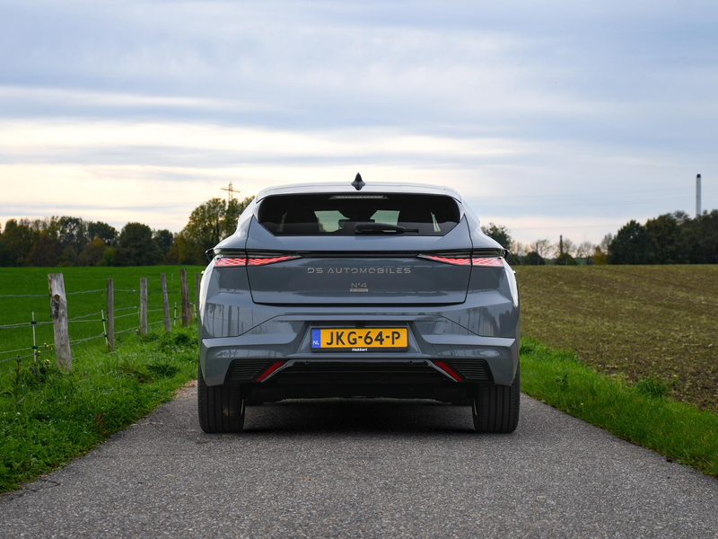 DS Automobiles DS 4 No Pallas E-Tense Comfort Tech Pack 58.3kWh 214pk — photo 10