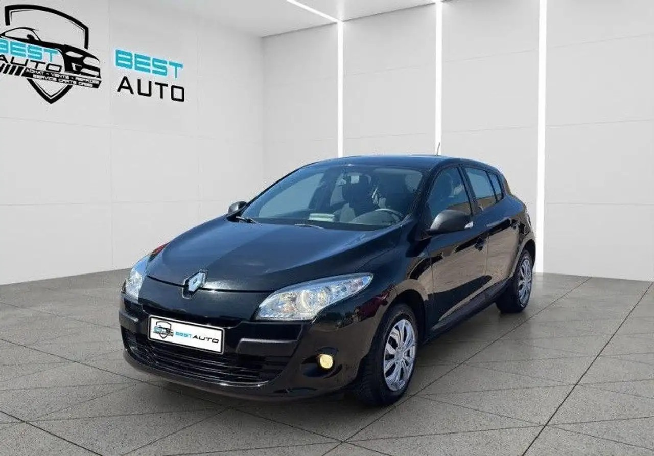 Renault Megane III 1.6 16V 110CH TOMTOM EDITION ECOÂ²