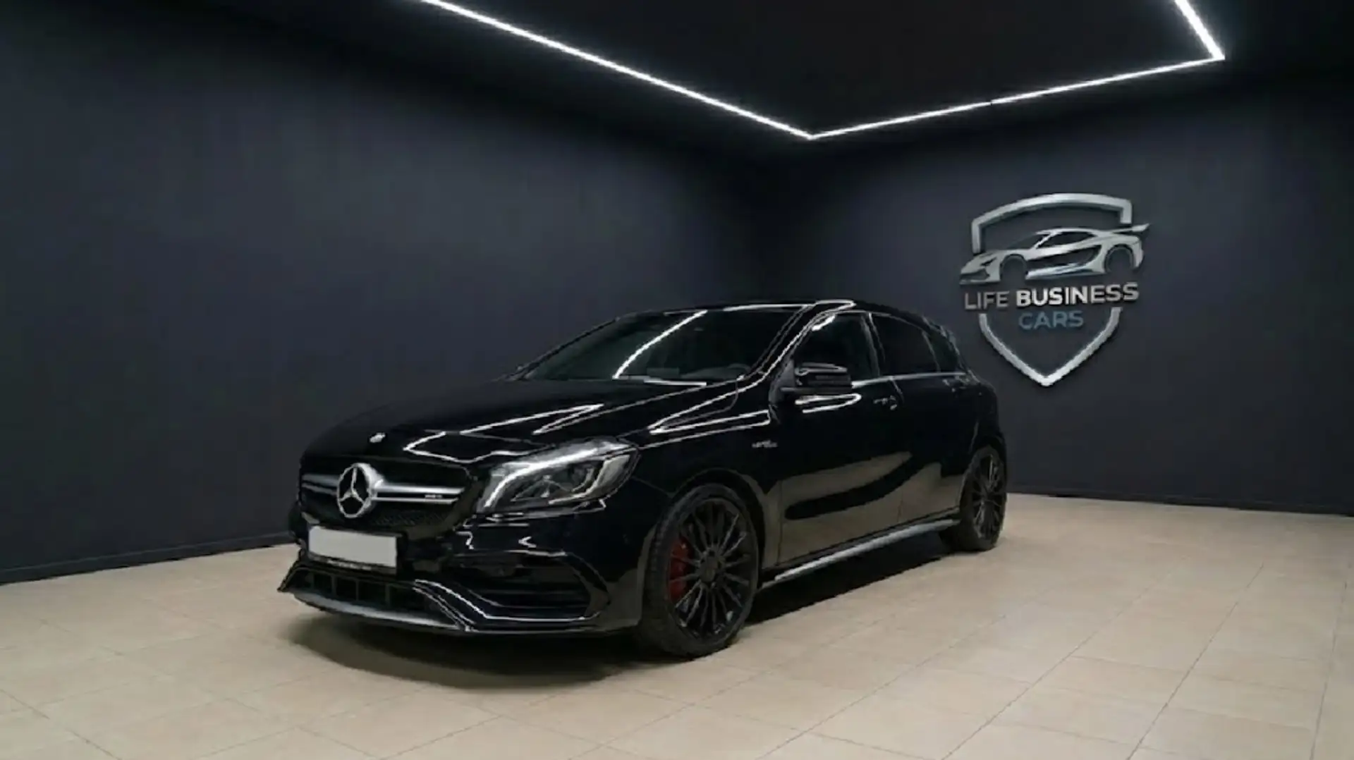 Mercedes-Benz A 45 AMG 4Matic 7G-DCT Noir - 2