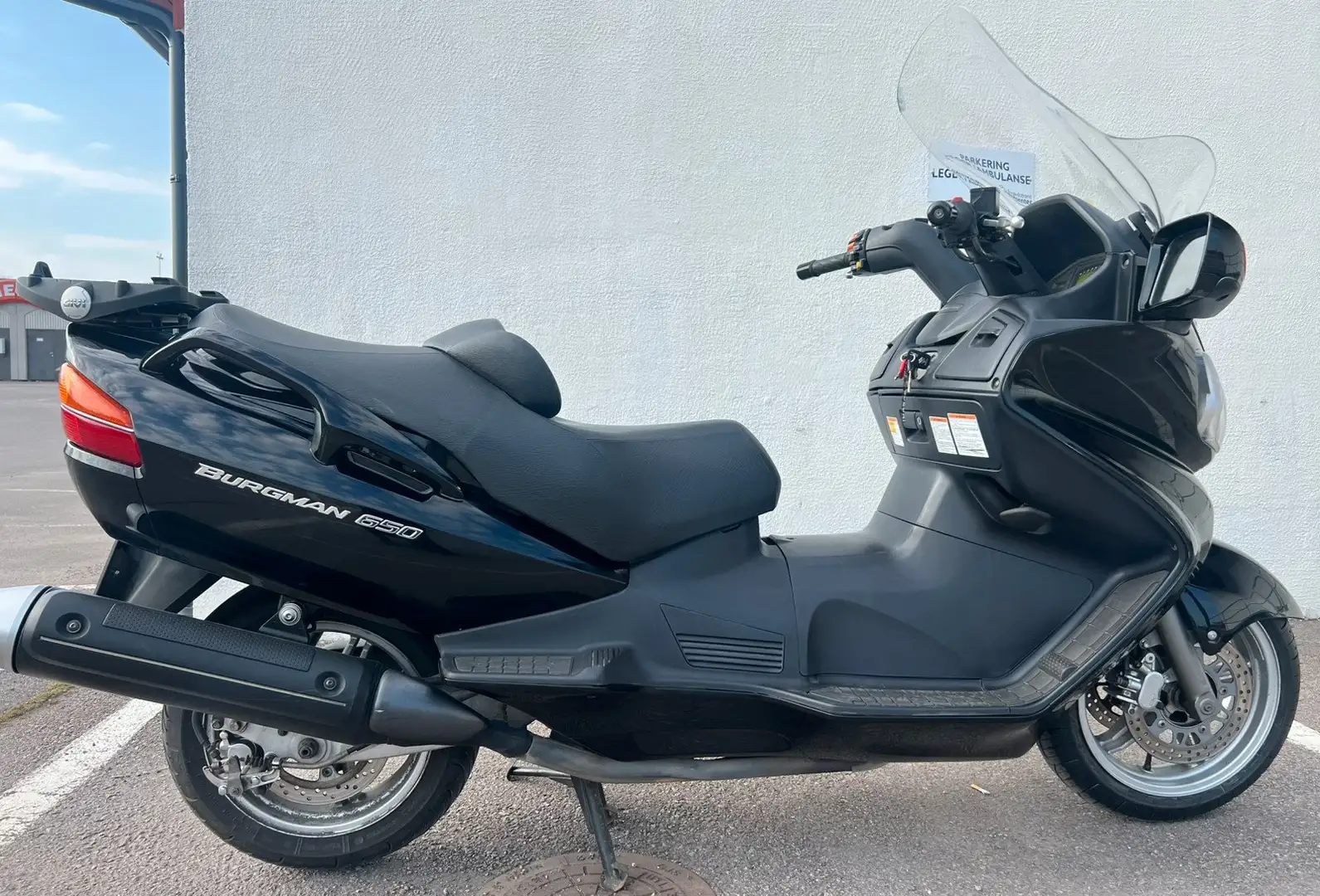 Suzuki Burgman 650 Negru - 2