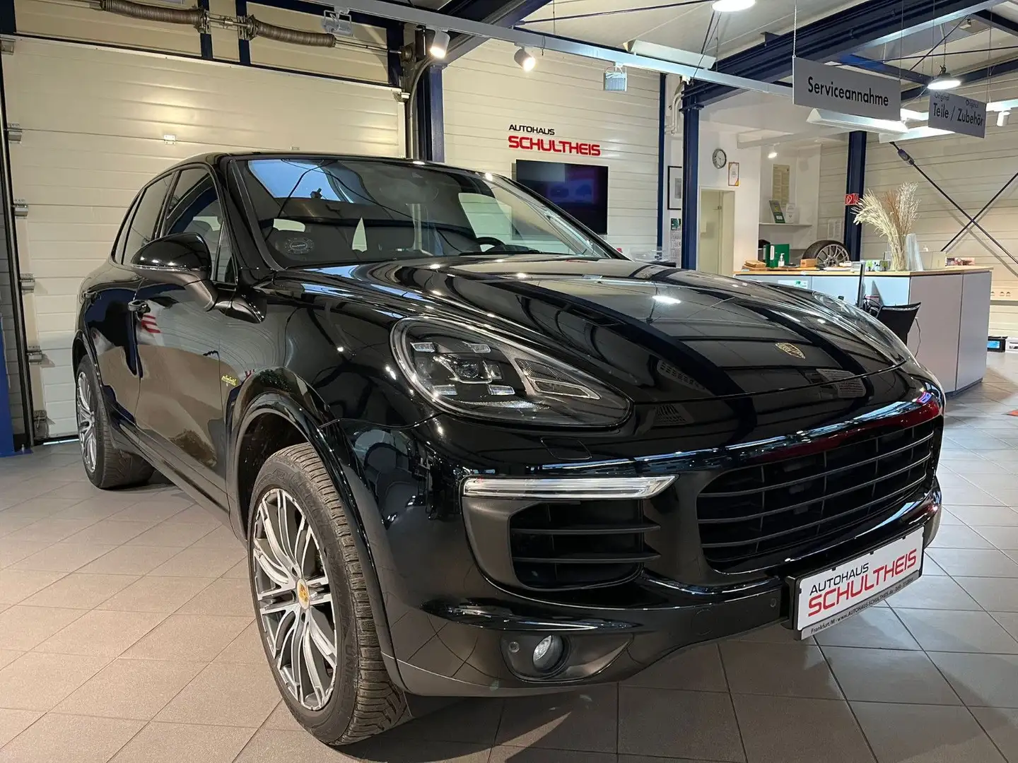 Porsche Cayenne S E-Hybrid*18WEGE*NAVI*RFK*BOSE Noir - 1