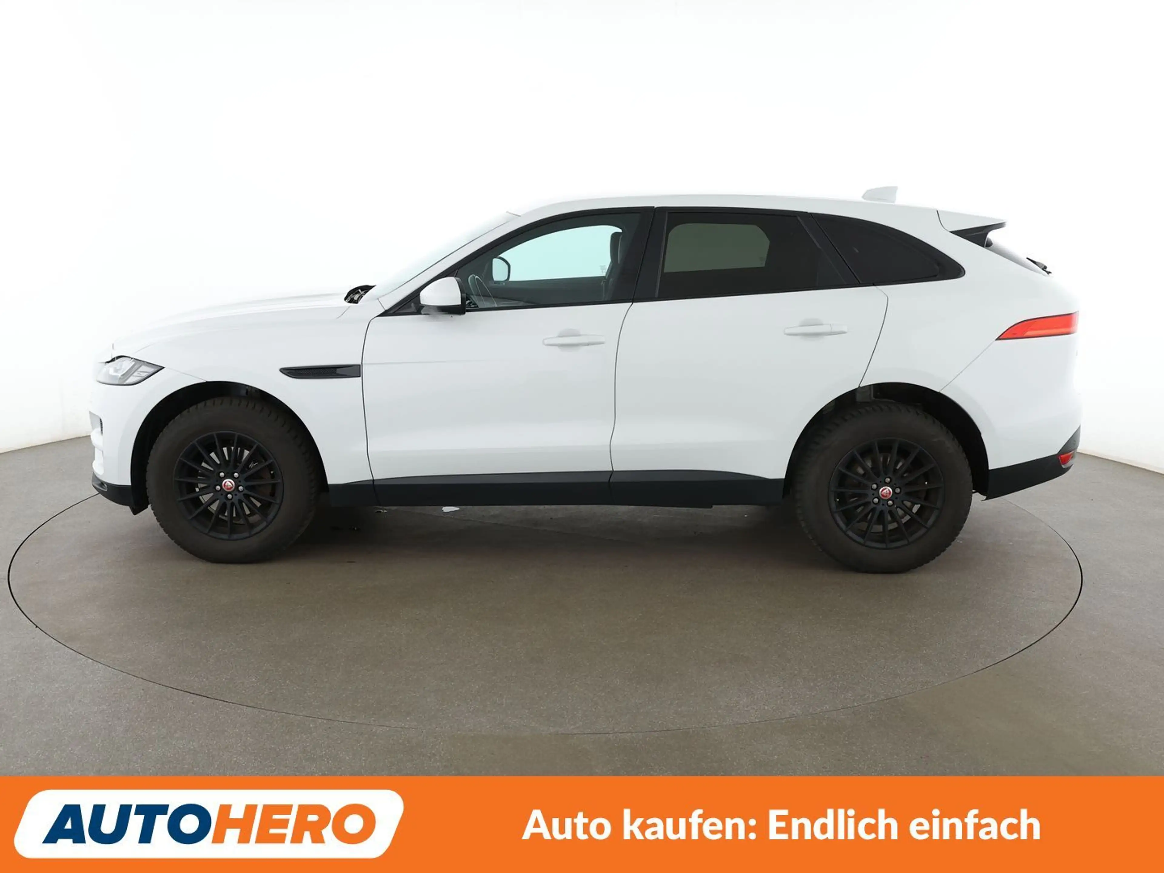Jaguar F-Pace E-Performance Prestige *LED*TEMPO*CAM*PDC*SHZ*AHK* — photo 3