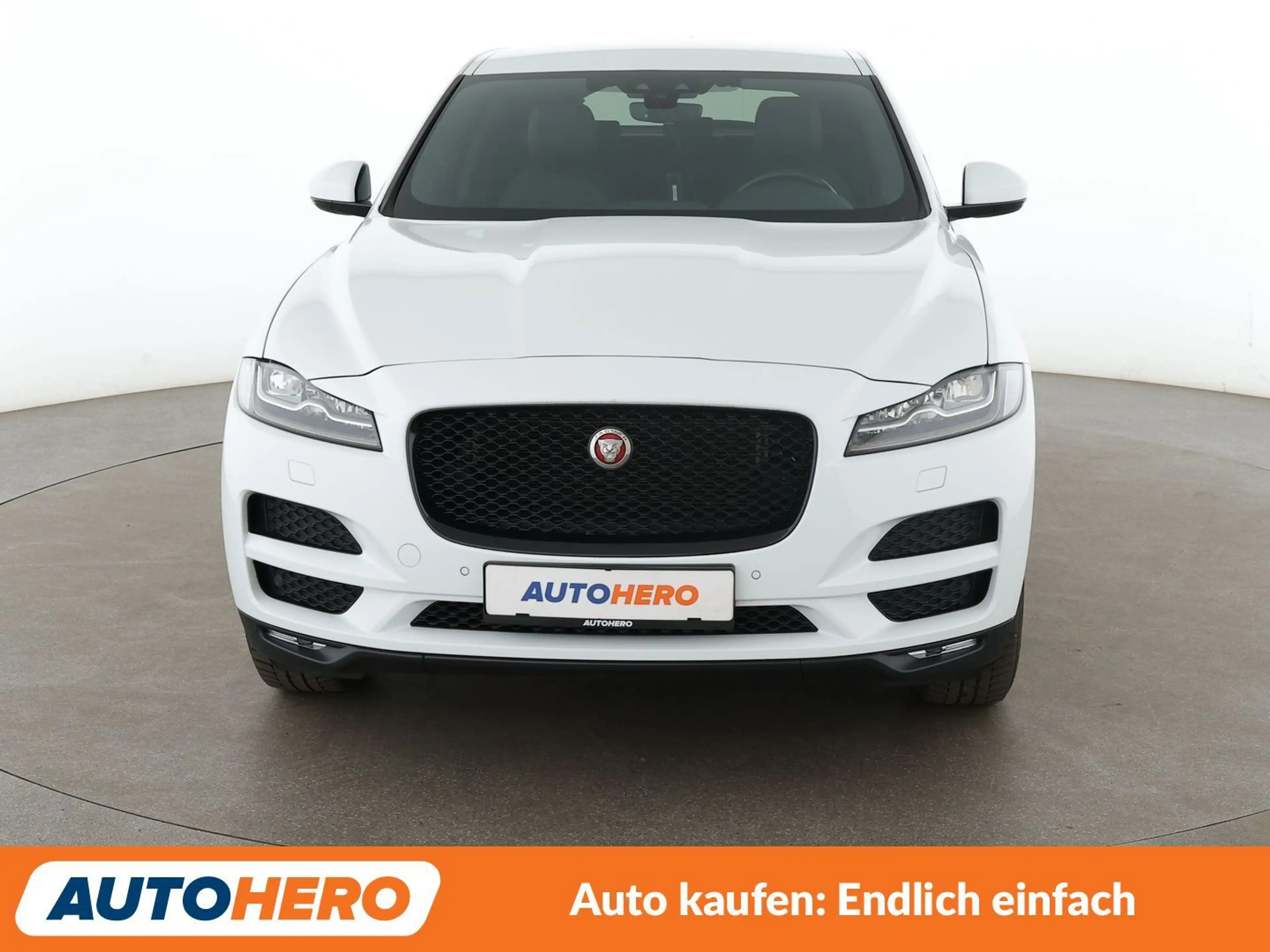 Jaguar F-Pace E-Performance Prestige *LED*TEMPO*CAM*PDC*SHZ*AHK* — photo 9