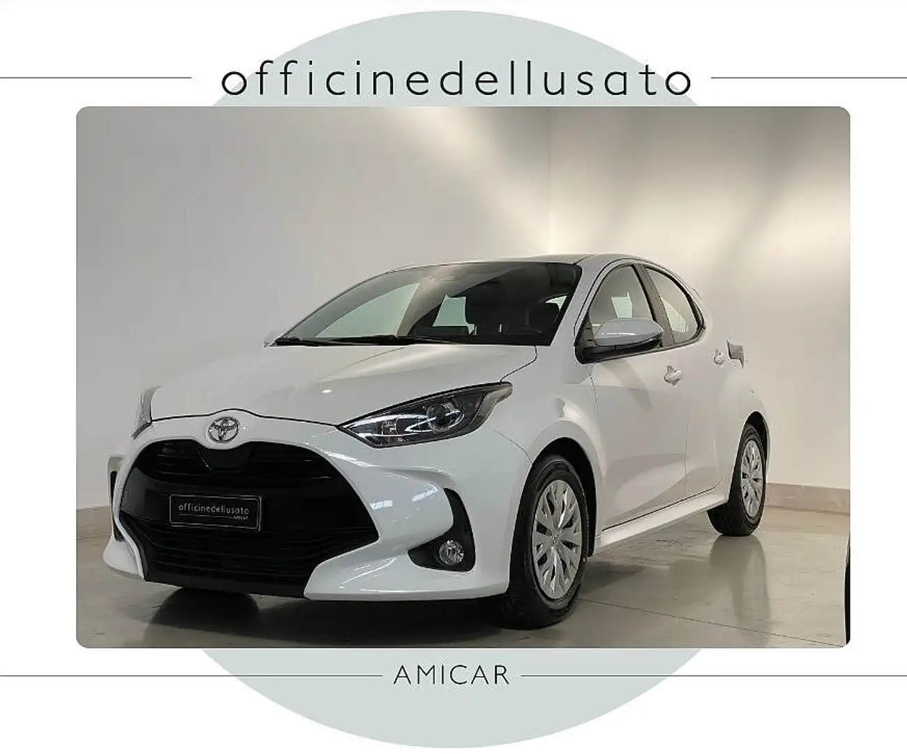 Toyota Yaris 1.0 5 porte Active Blanc - 1