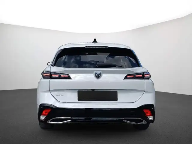Peugeot 308 view 3