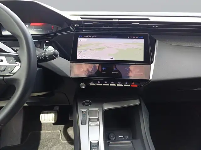 Peugeot 308 view 12