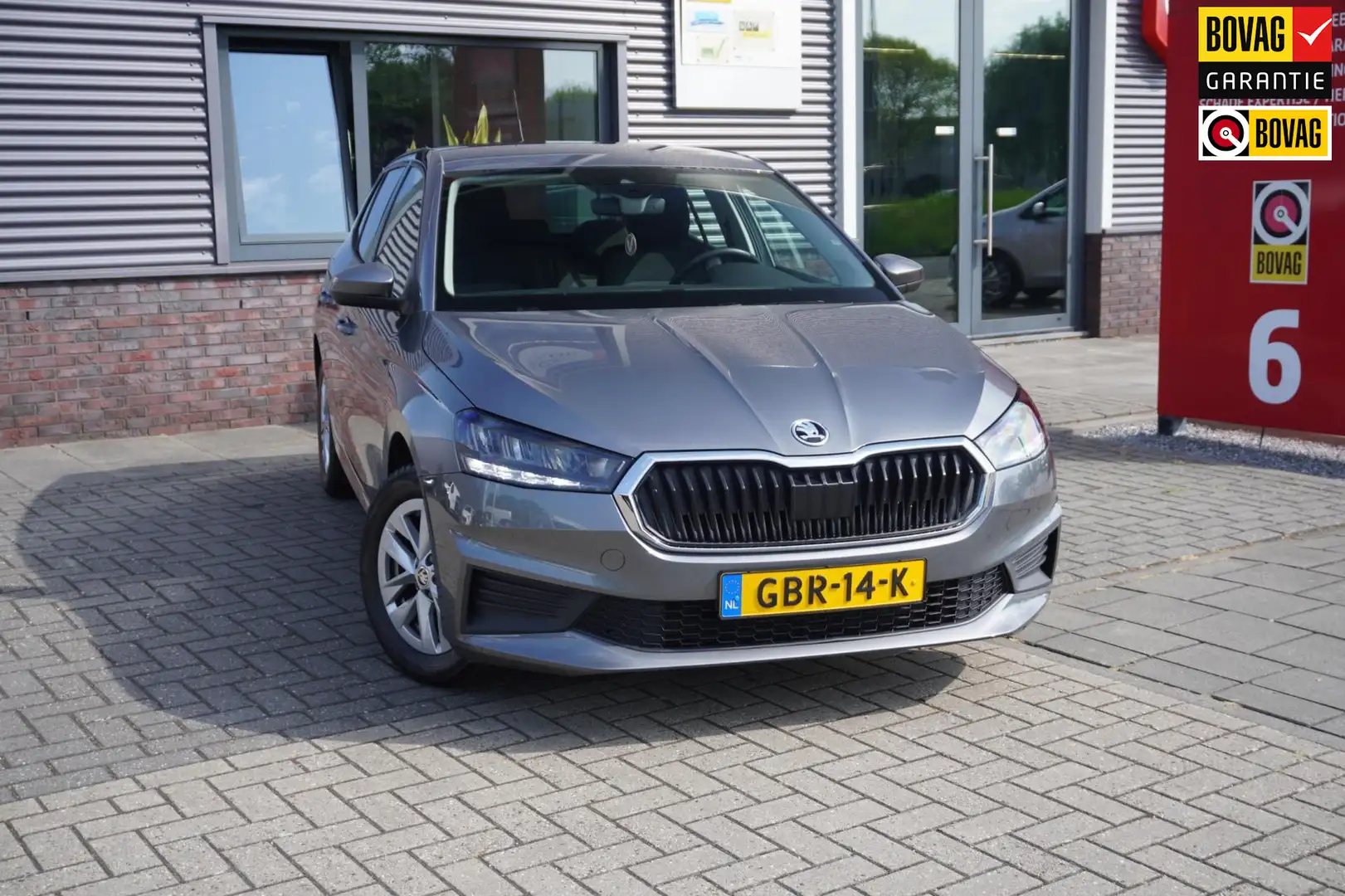 Skoda Fabia 1.0 TSI Ambition Grijs - 1