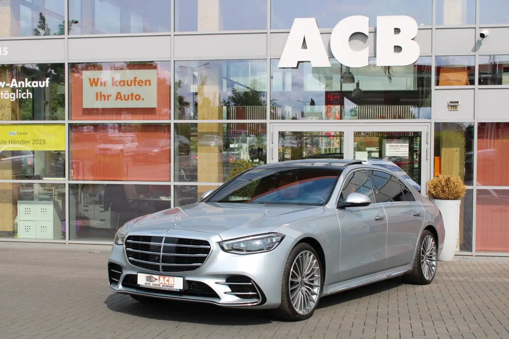 Mercedes-Benz S 400 d 4-M L AMG Exclusive-P. HuD Pano TV 21" Argintiu - 1