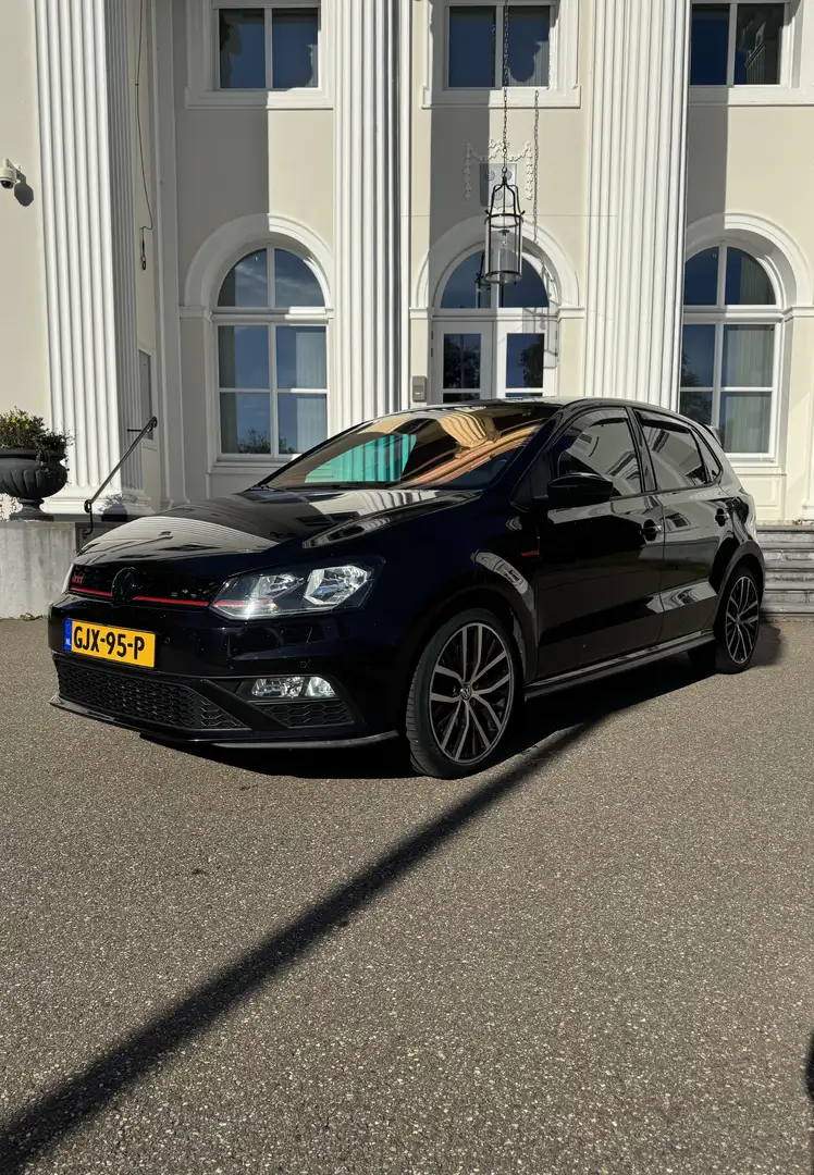 Volkswagen Polo 1.8 TSI GTI Zwart - 1