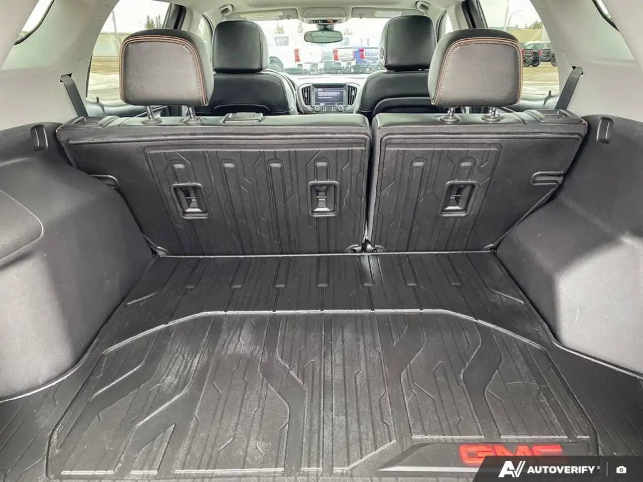 GMC Terrain снимка GMC Terrain