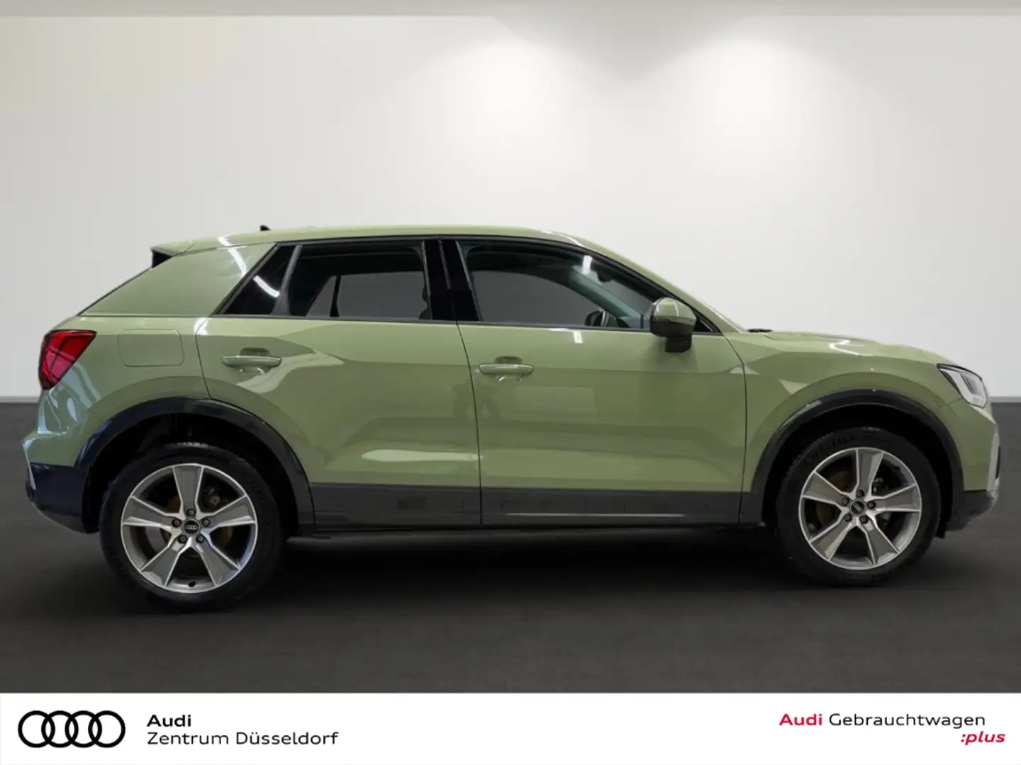 Audi Q2 35 TFSI RFK MMi LEDER CARPLAY Grün - 2
