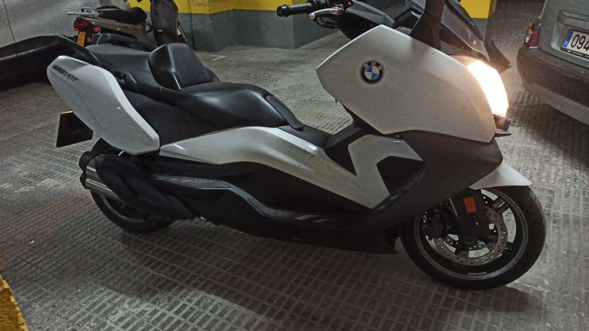 BMW G 650 GS Blanco - 1