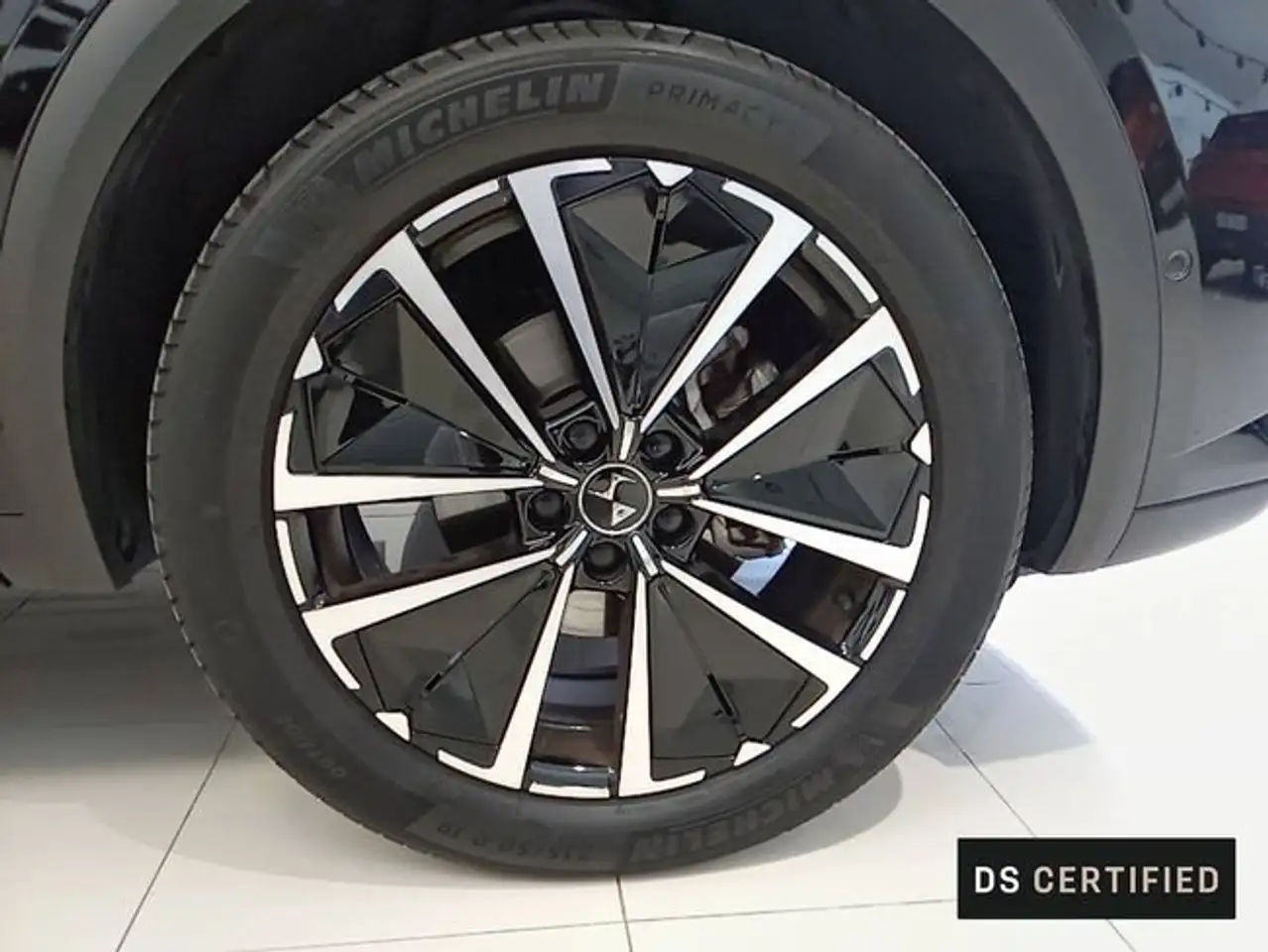 DS Automobiles DS 7 Crossback 2023 — фото 11